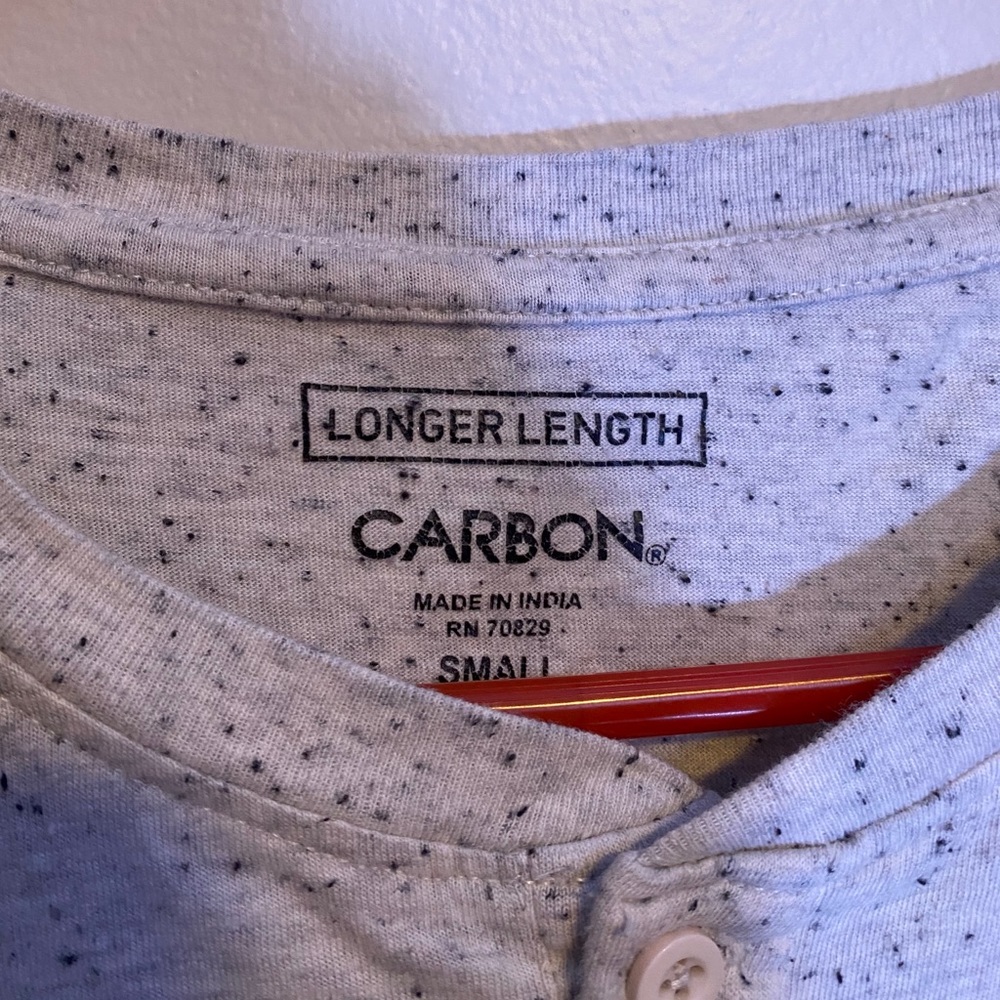 Carbon T-shirt white with black specks